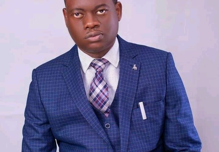 Apostle Arome Osayi Biography: Age, Wife, Ministry, Messages, Books & Pictures