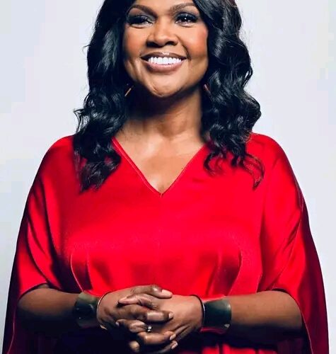 Biography Of Cece Winans: Age, Music Career, Family, Songs & Pictures